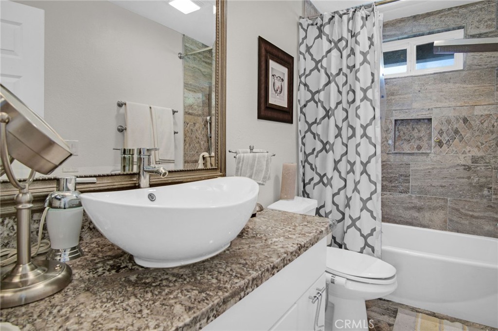 27001 Calle Juanita A