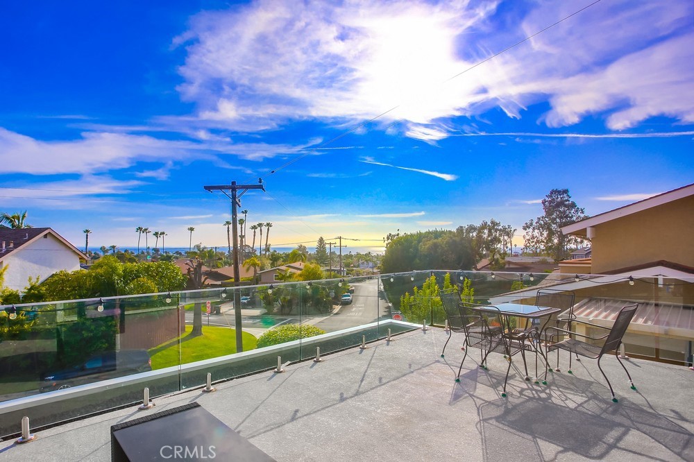27001 Calle Juanita A