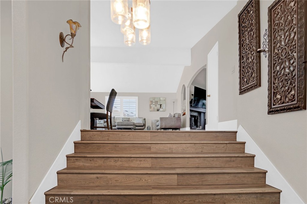 27001 Calle Juanita A