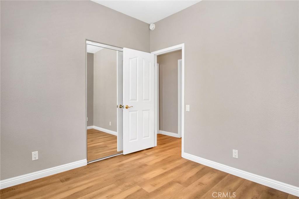 33 Dauphin