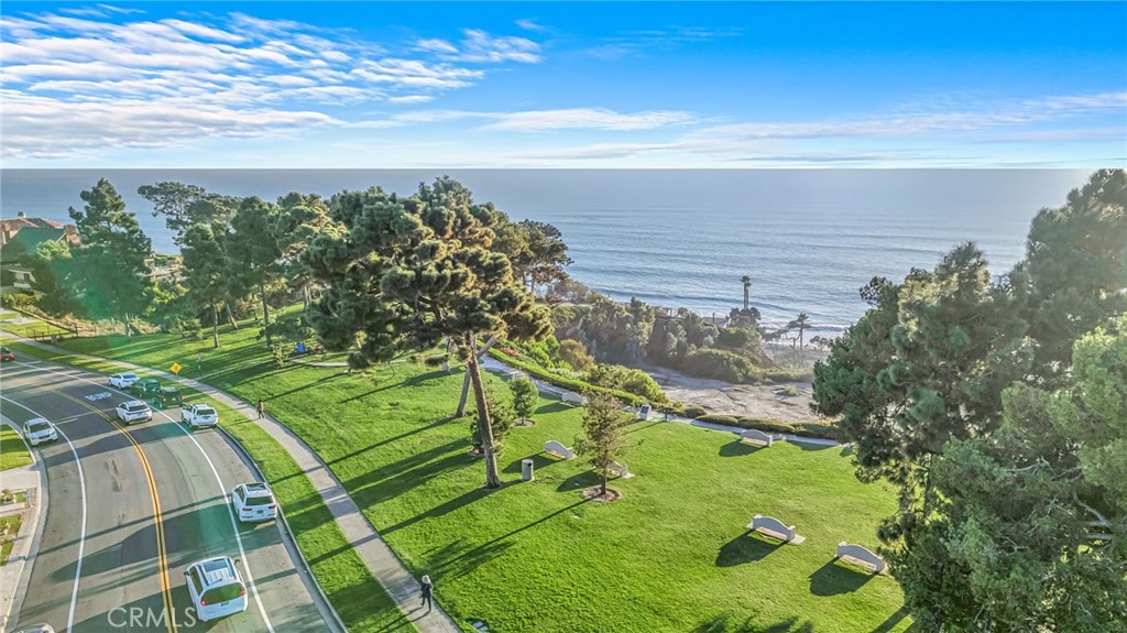 26562 Via Sacramento