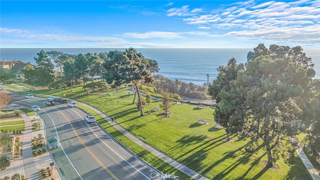 26562 Via Sacramento