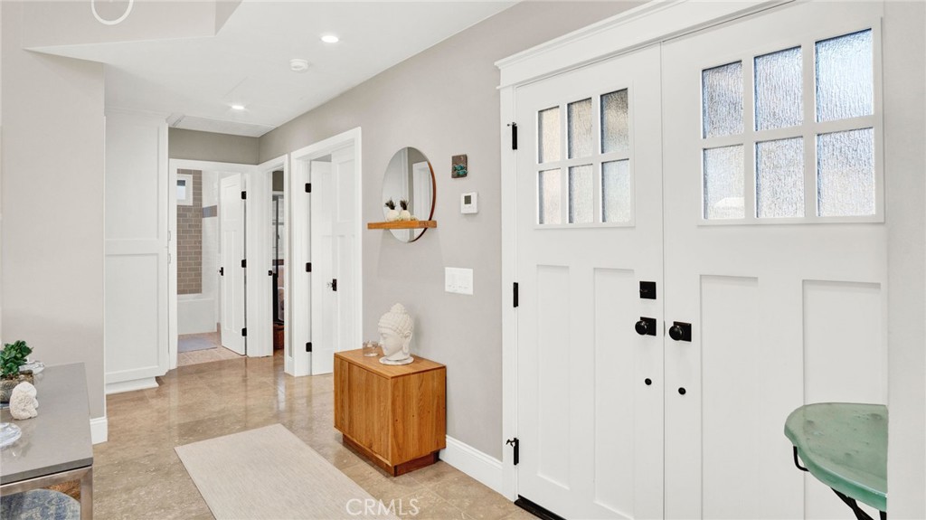 26562 Via Sacramento