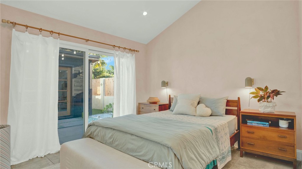 26562 Via Sacramento