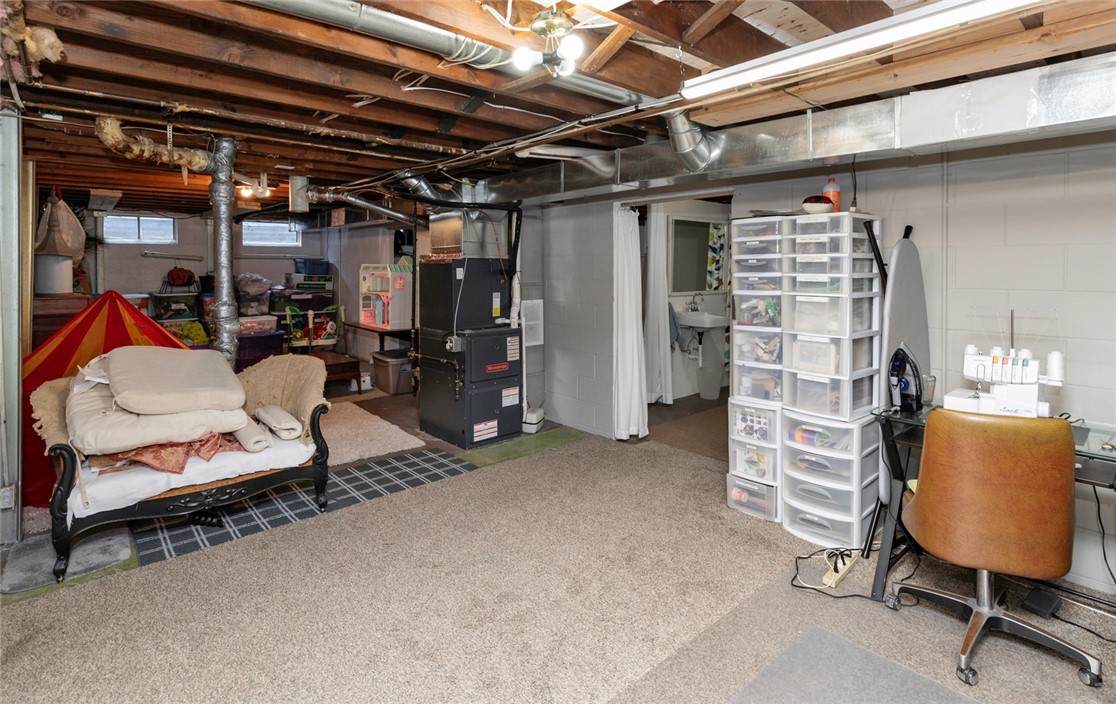 1008 Meadow Drive