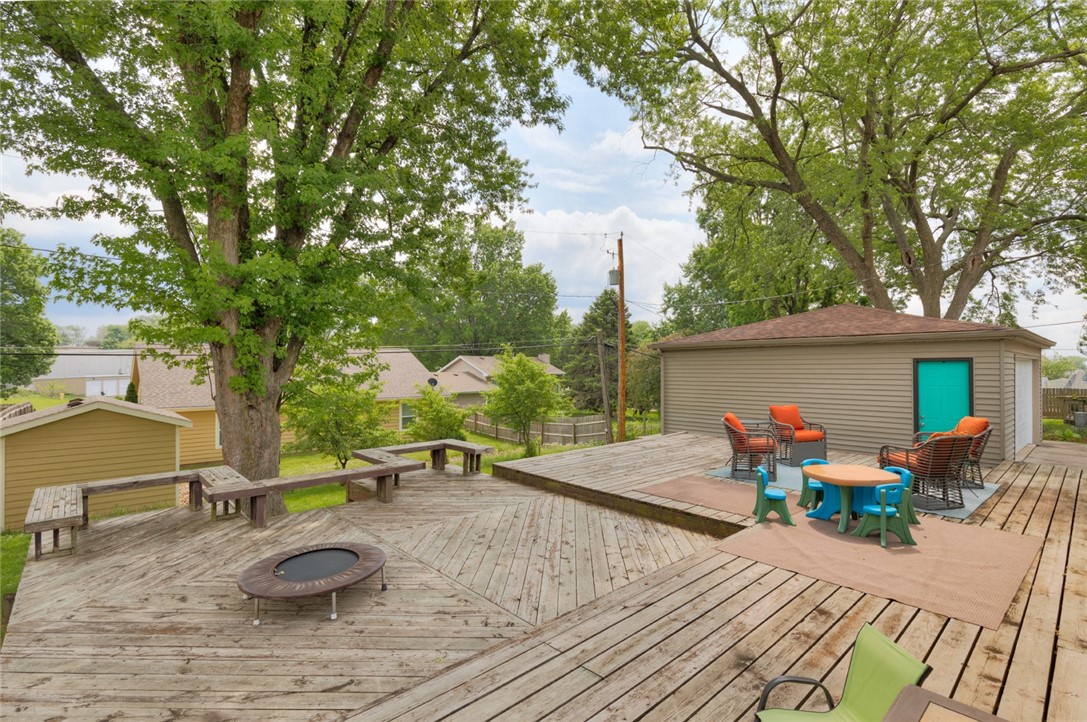 1008 Meadow Drive