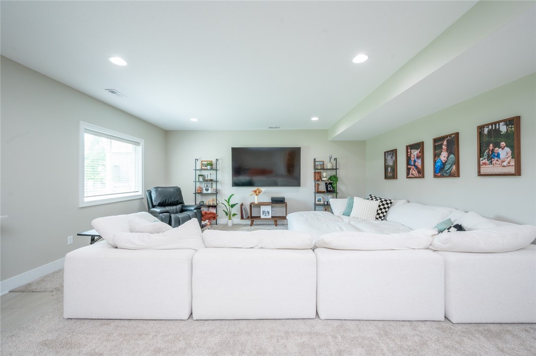 5205 NW 12th Street