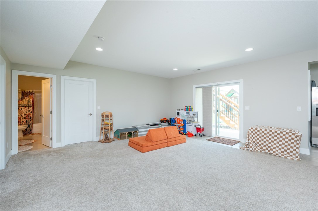 5205 NW 12th Street