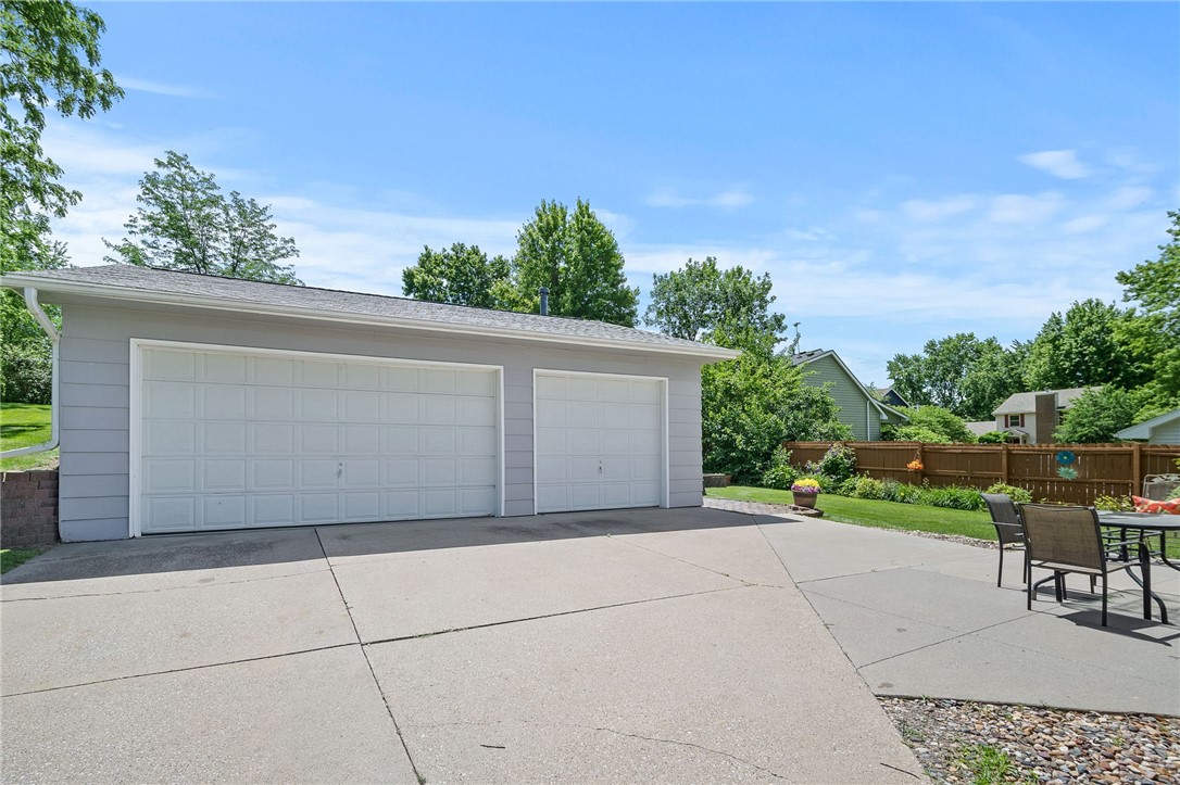 4950 Wakonda Drive