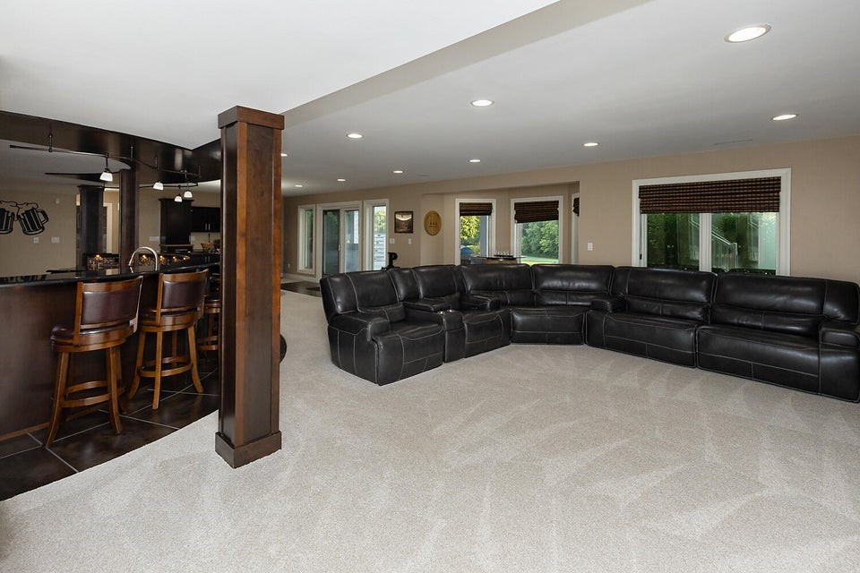 1328 Park View Drive