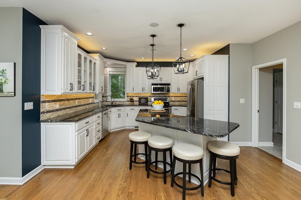 1328 Park View Drive