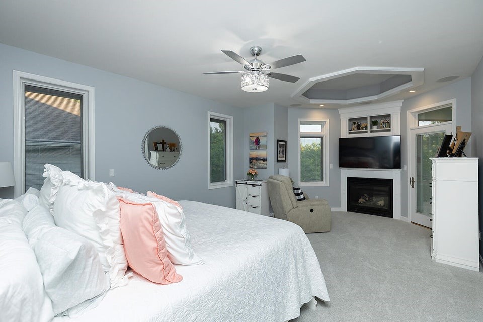 1328 Park View Drive