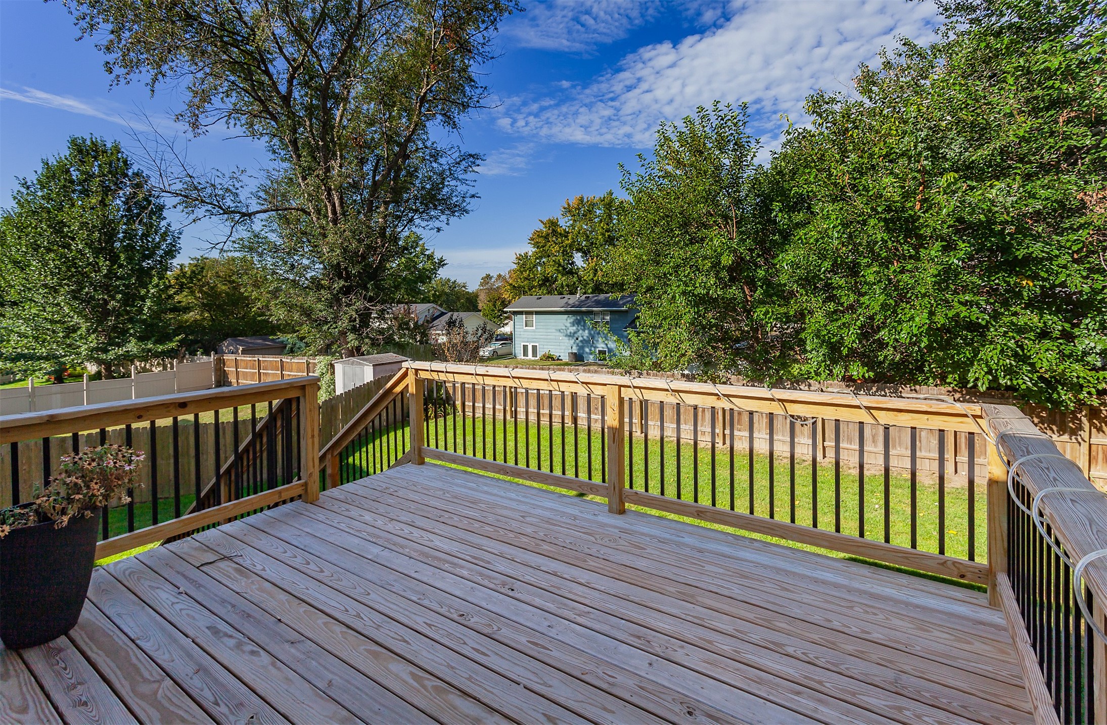 1125 Rolling Hills Court