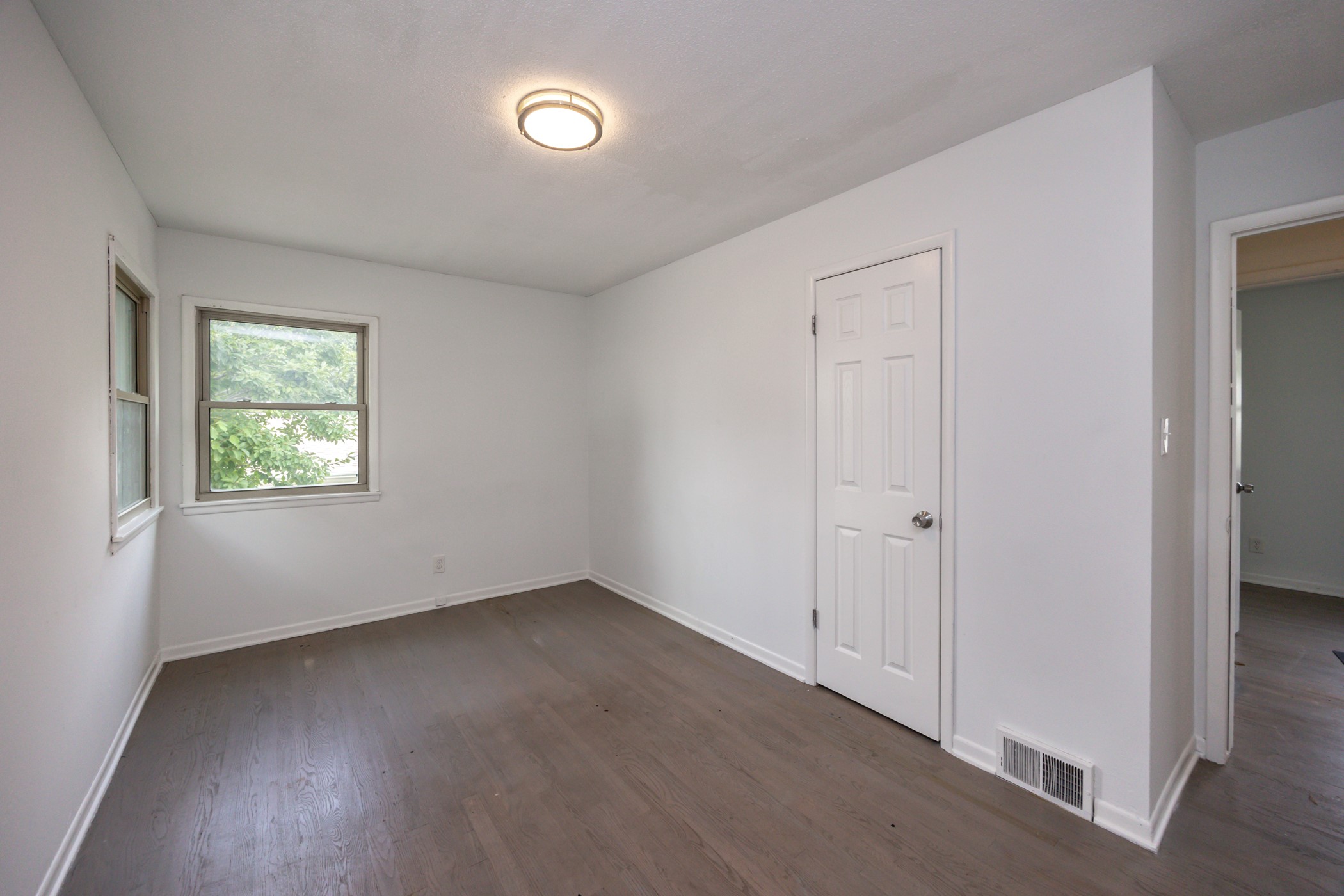 562 Greenfield Parkway