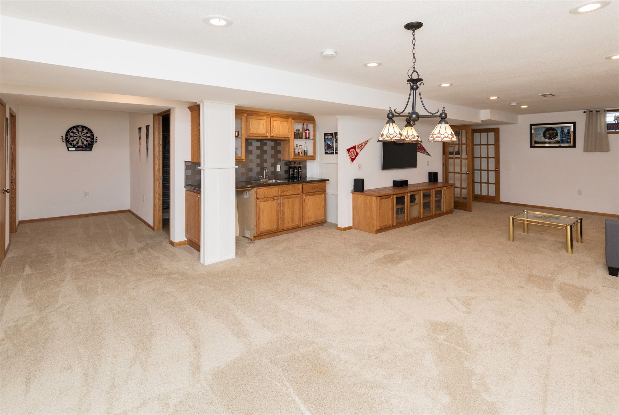 2405 Shady Lane Drive