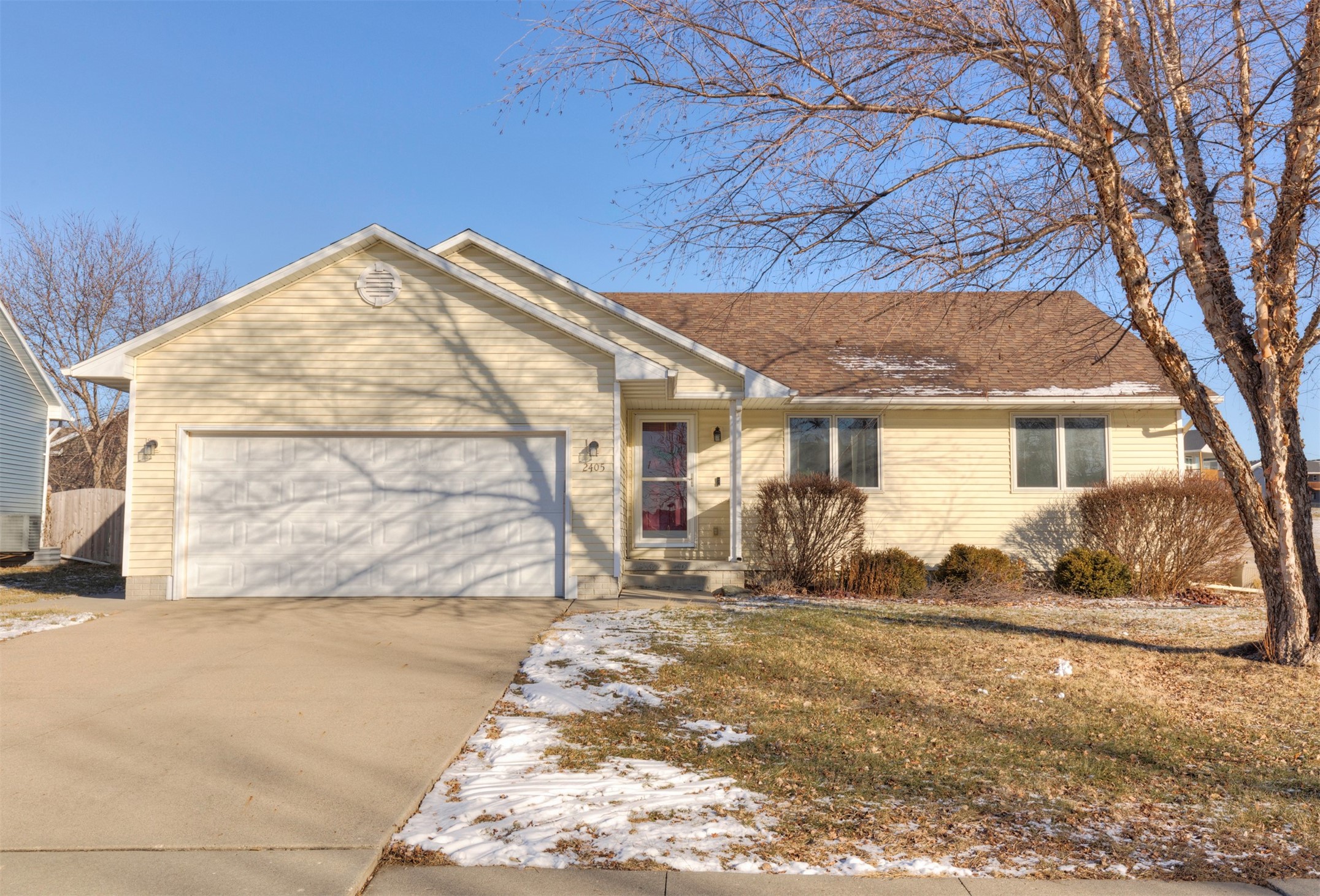 2405 Shady Lane Drive