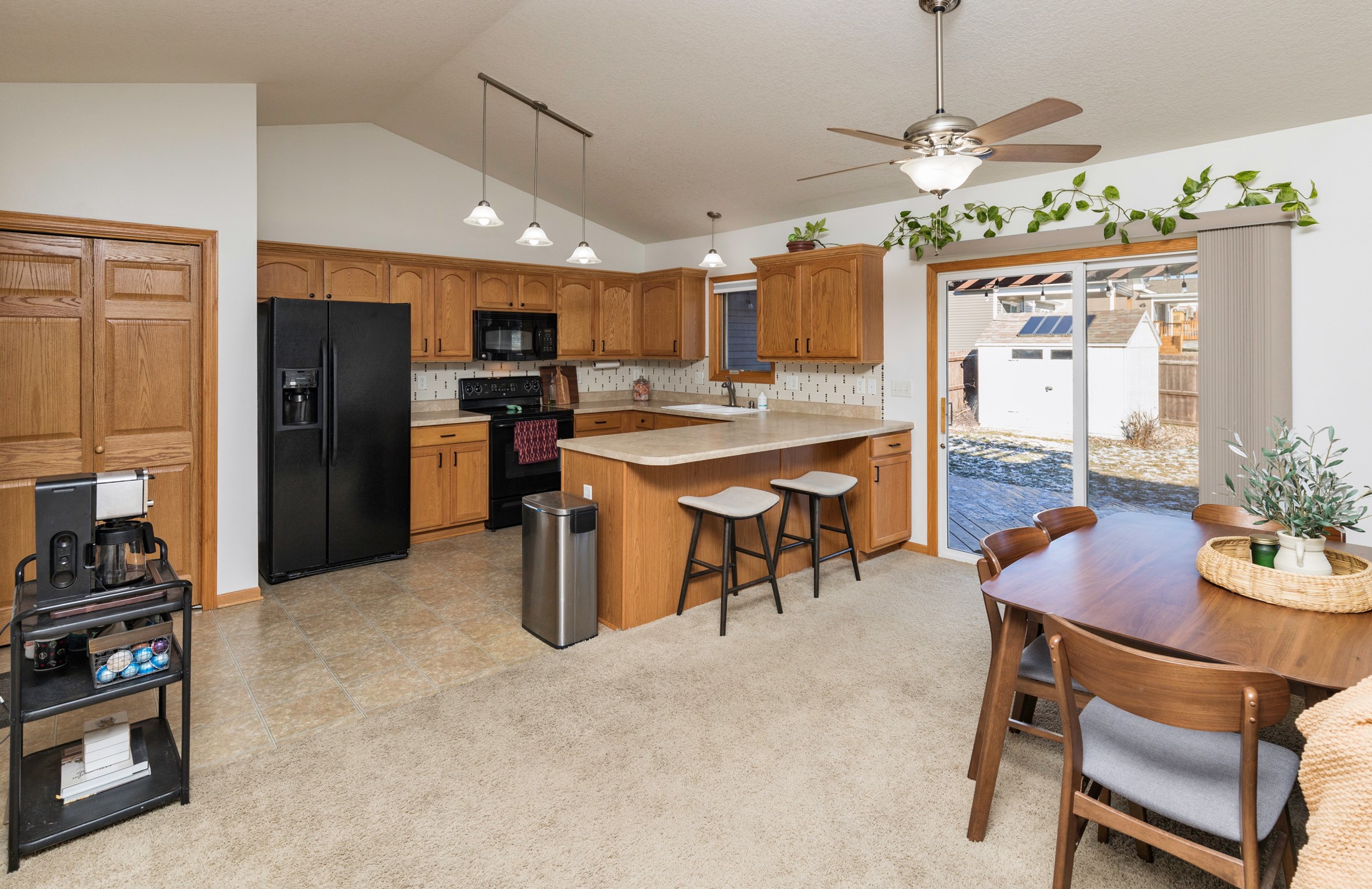 2405 Shady Lane Drive