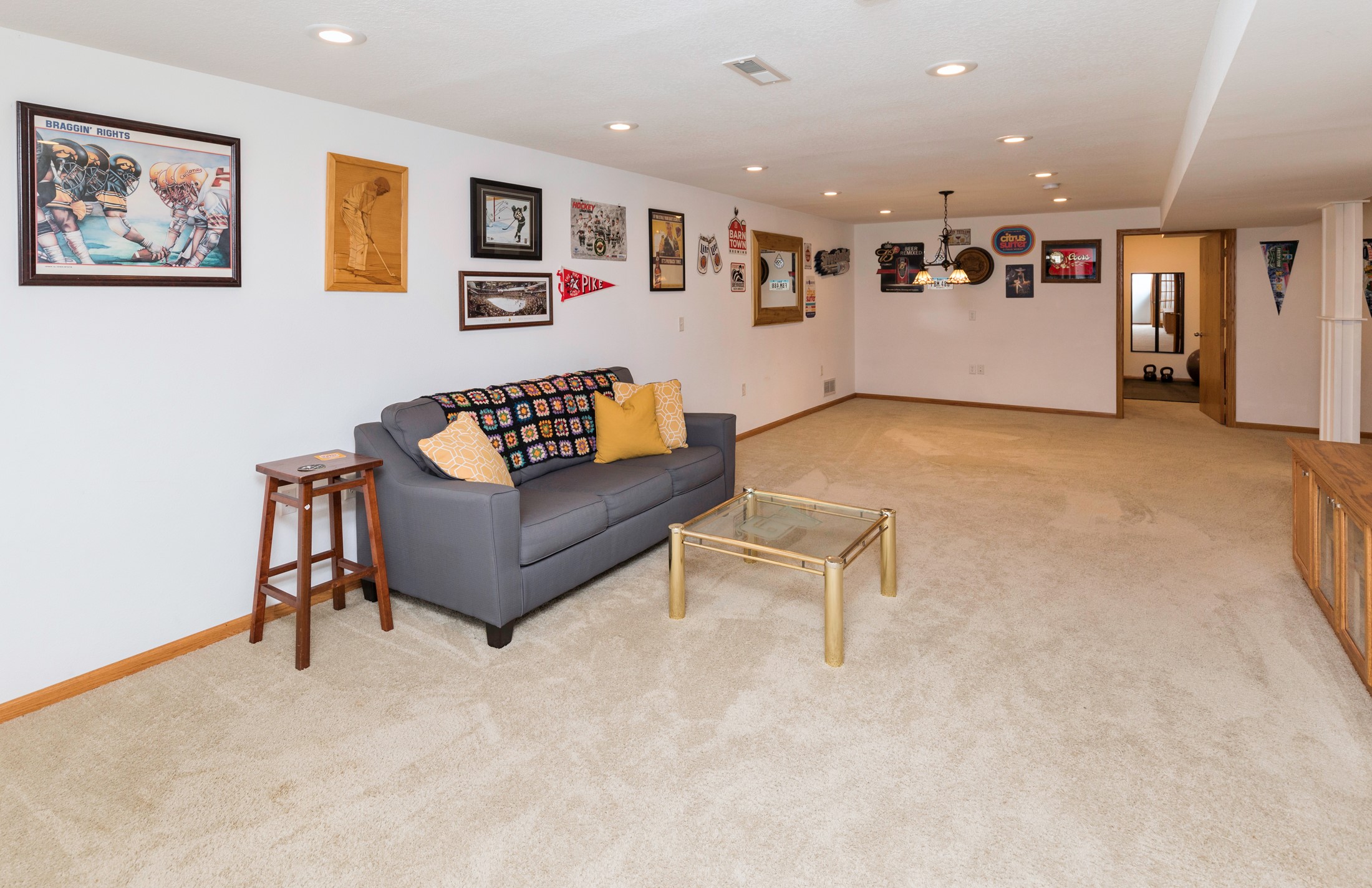 2405 Shady Lane Drive