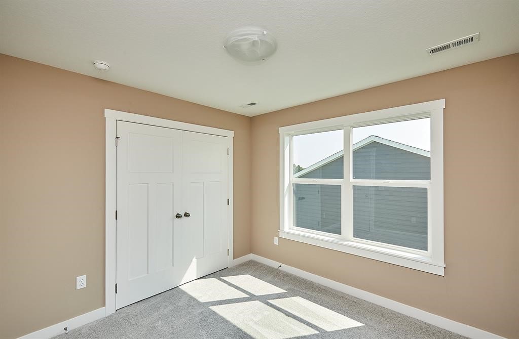 115 NW Ashley Court