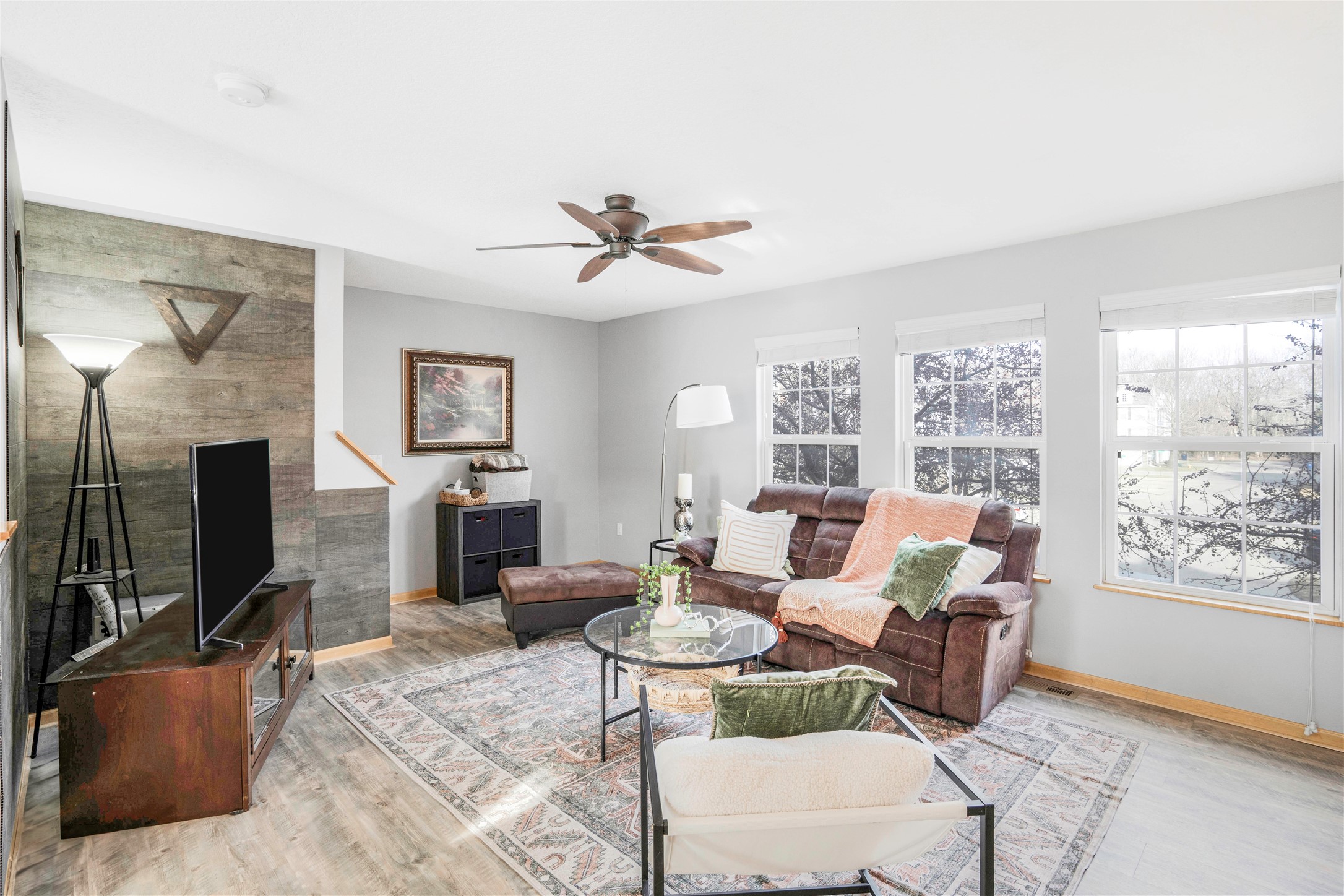 5558 Boston Court
