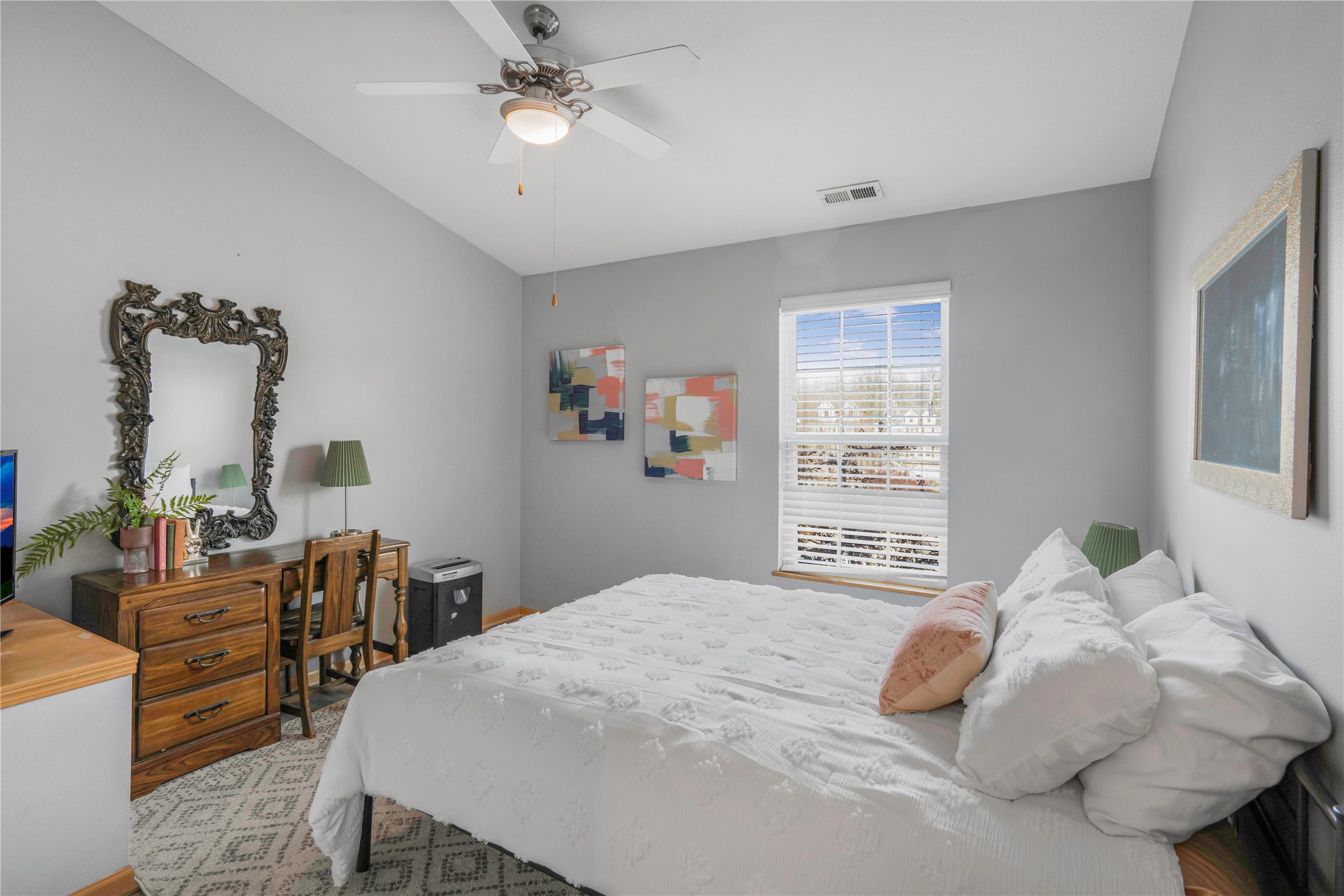 5558 Boston Court