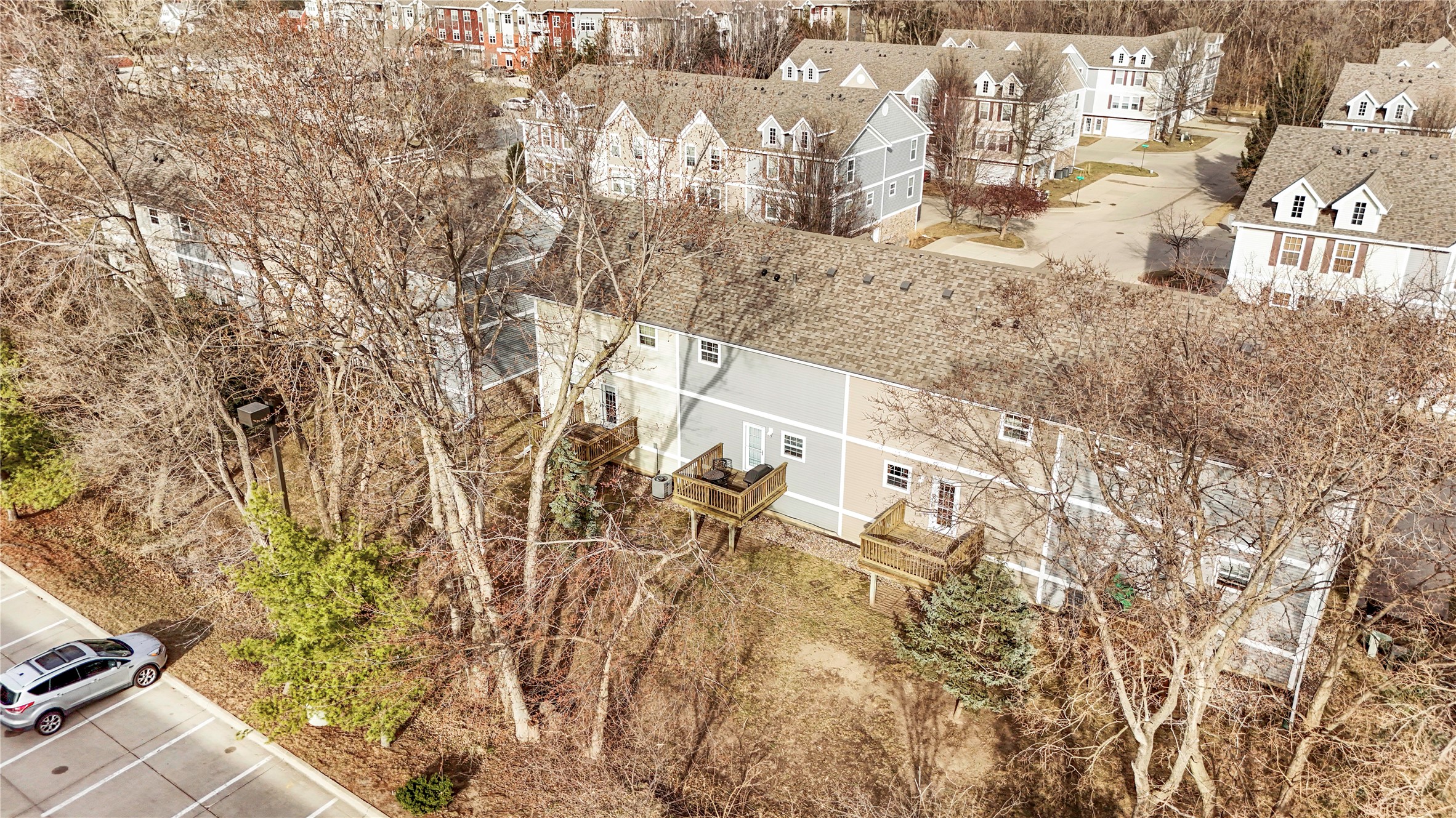 5558 Boston Court
