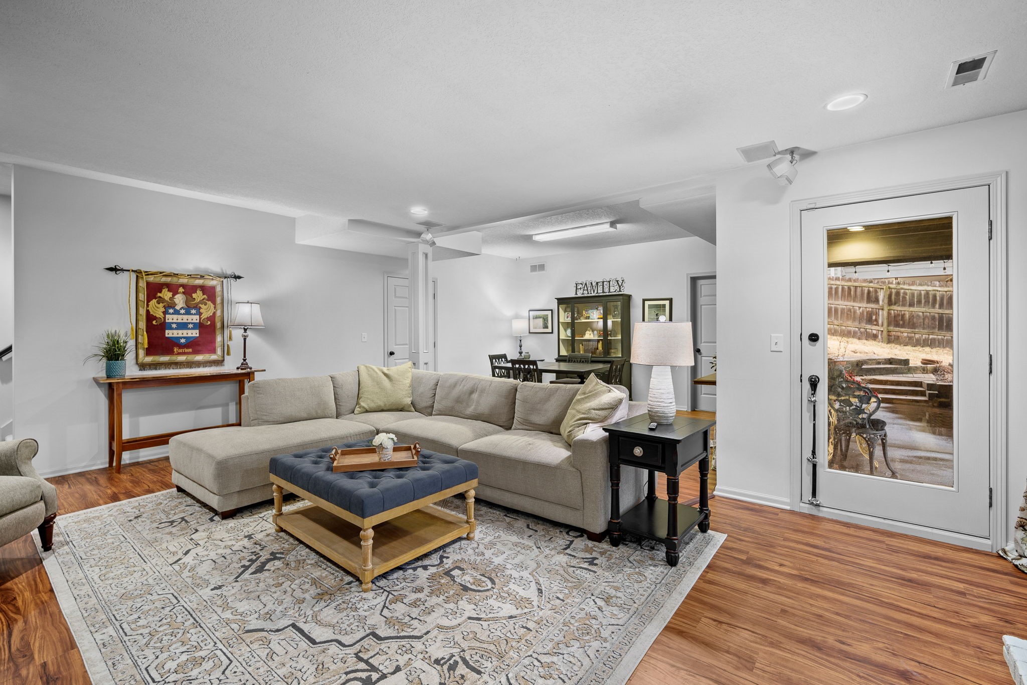 5903 Northview Drive