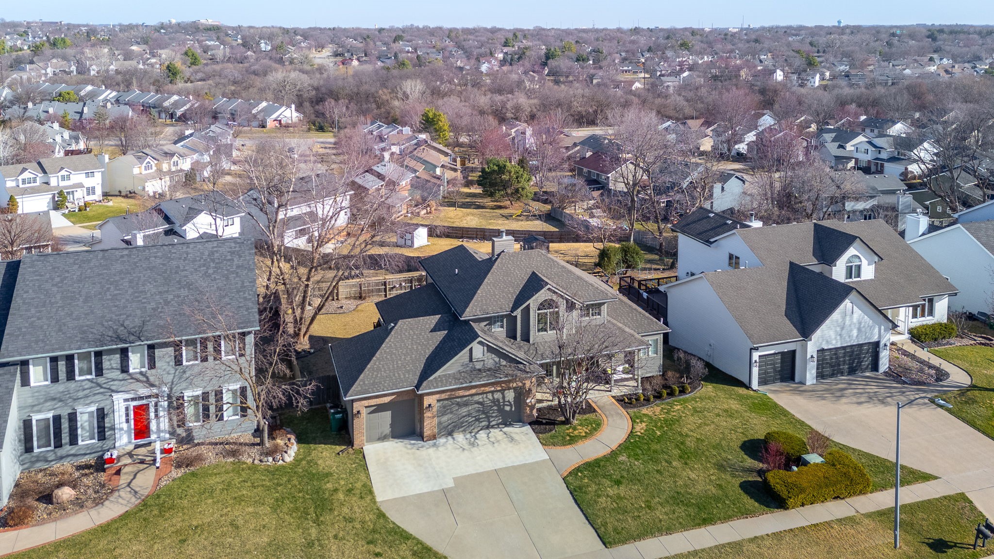 5903 Northview Drive