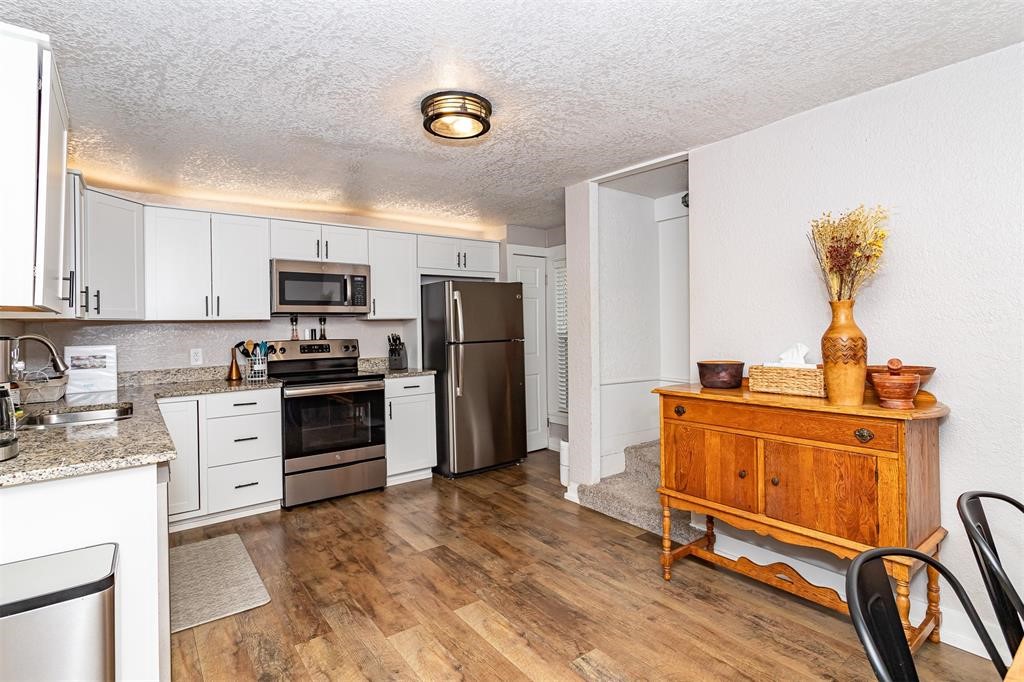121 Kingsbury Avenue