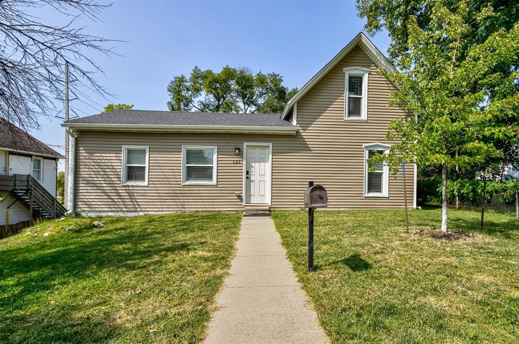 121 Kingsbury Avenue
