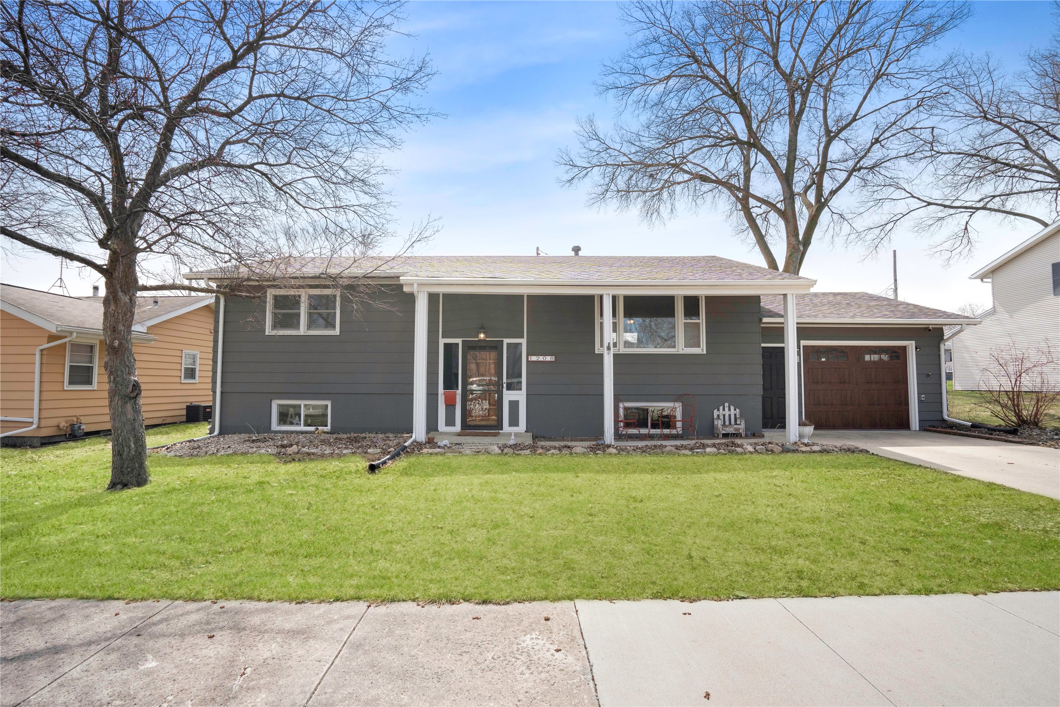 1208 Mary Lane