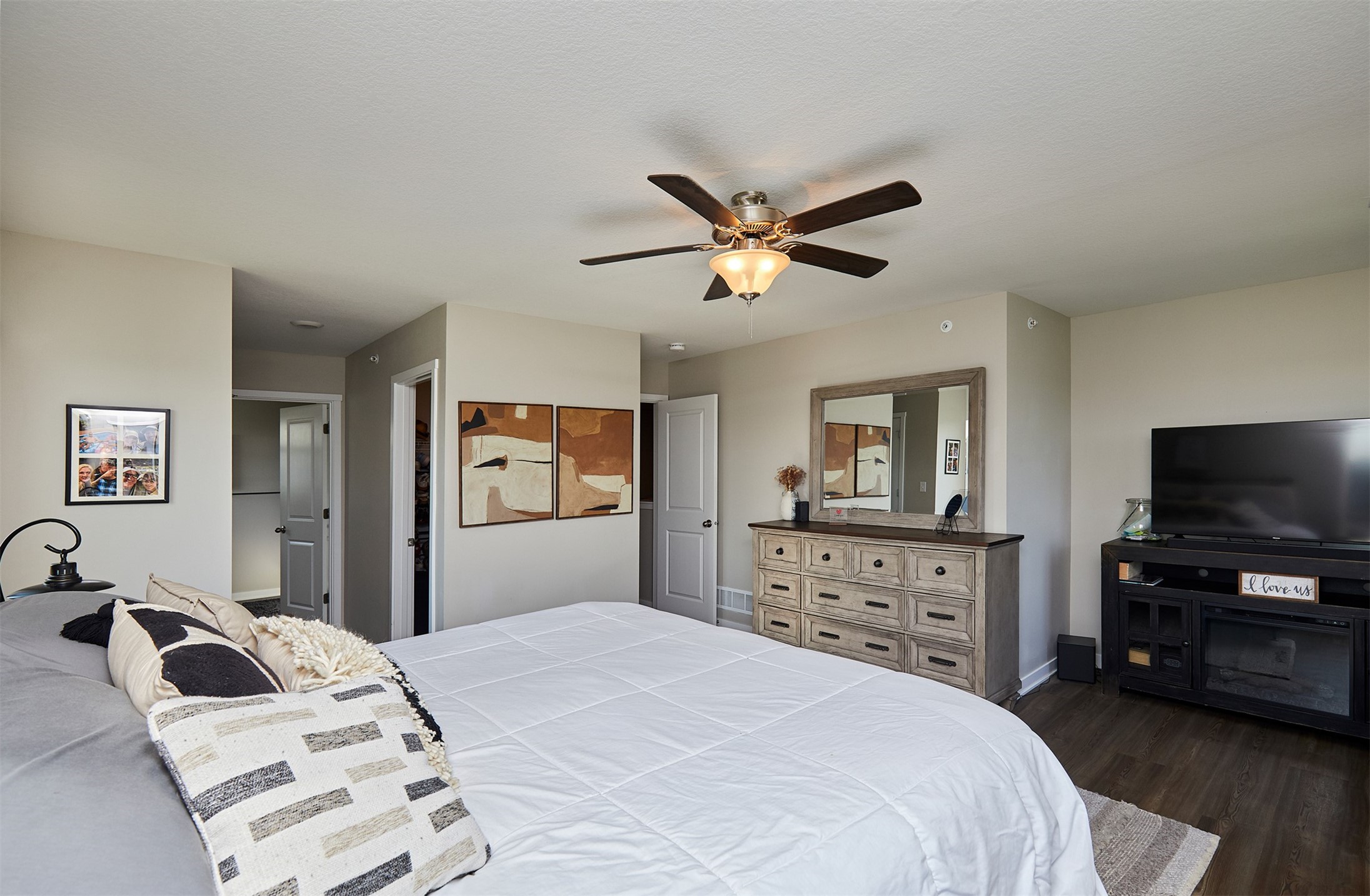 9526 Crowning Drive