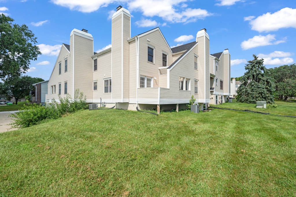 5242 Dakota Drive