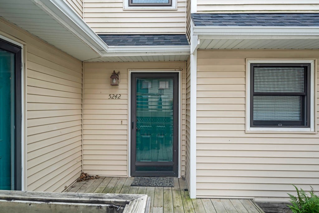 5242 Dakota Drive
