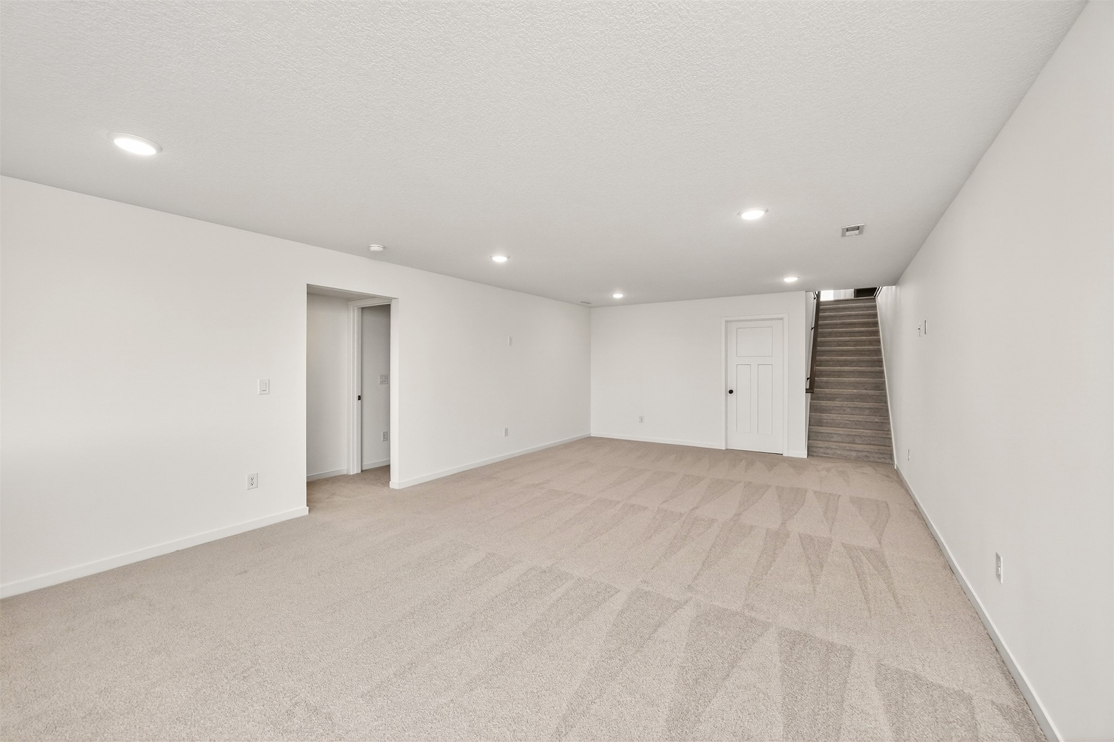 1085 NW Macarthur Lane