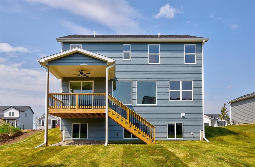 90 NW Ashley Court