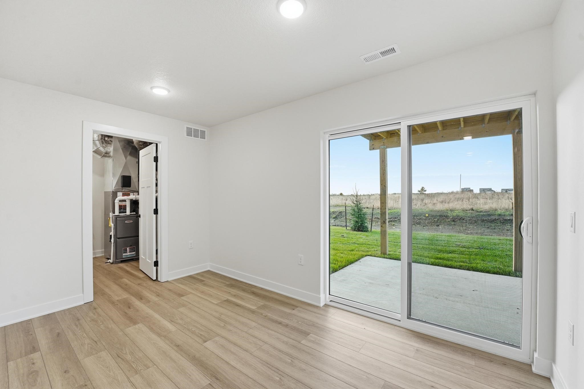 1372 Meadow Rose Place