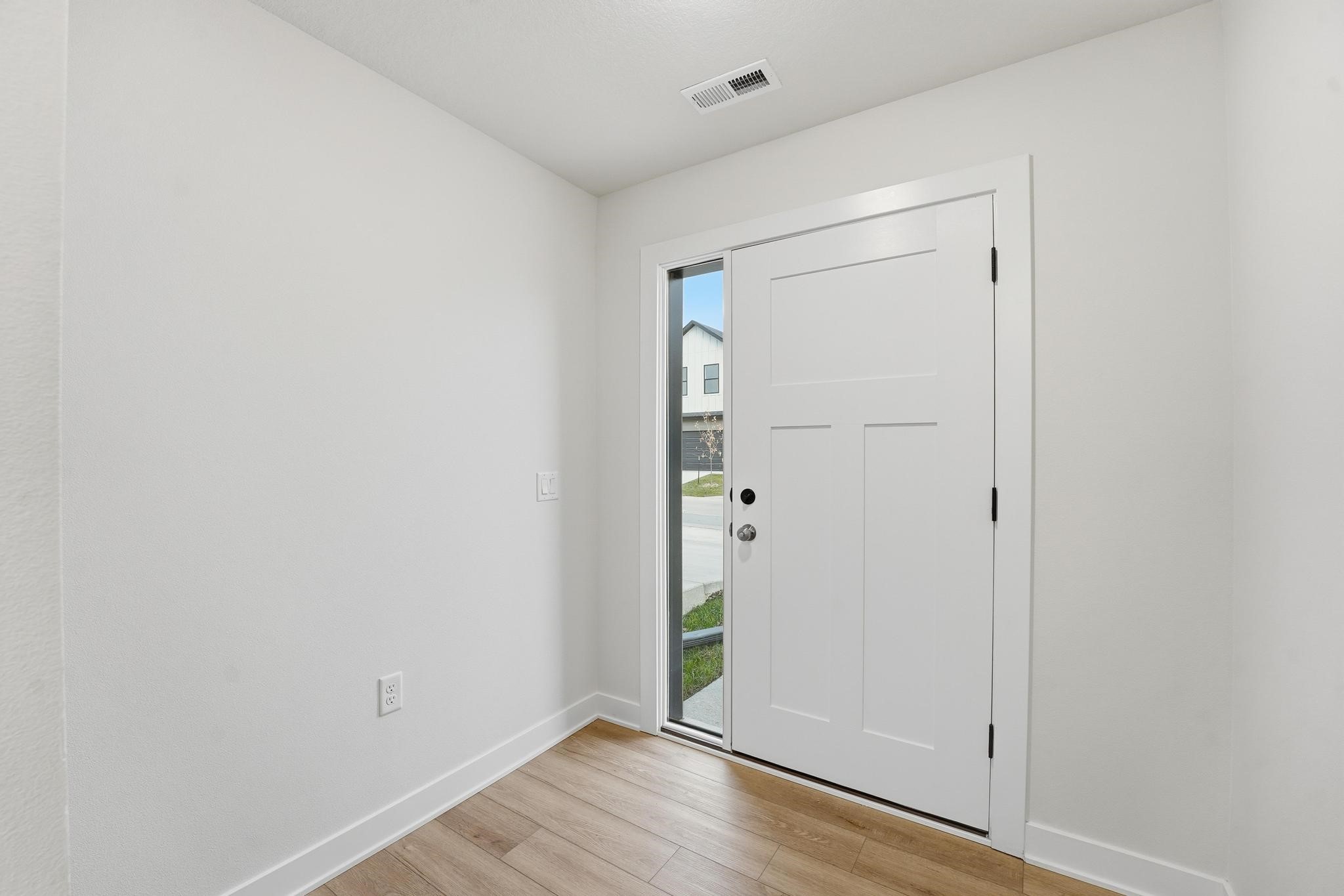 1372 Meadow Rose Place