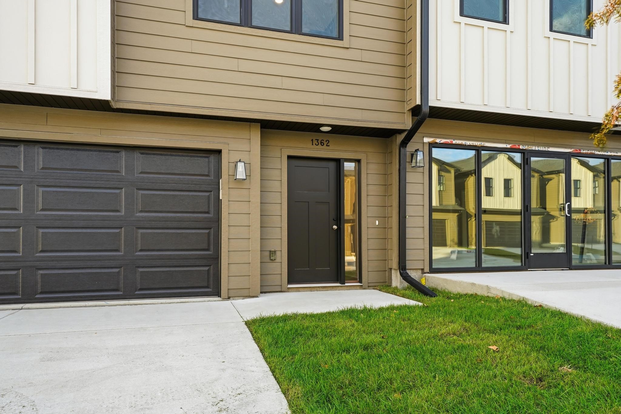 1362 Meadow Rose Place