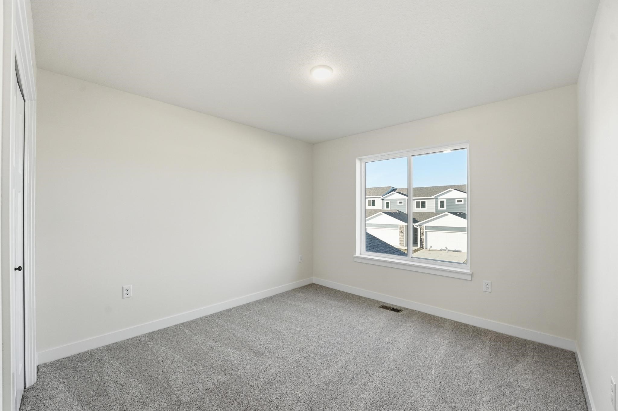710 Campusside Place