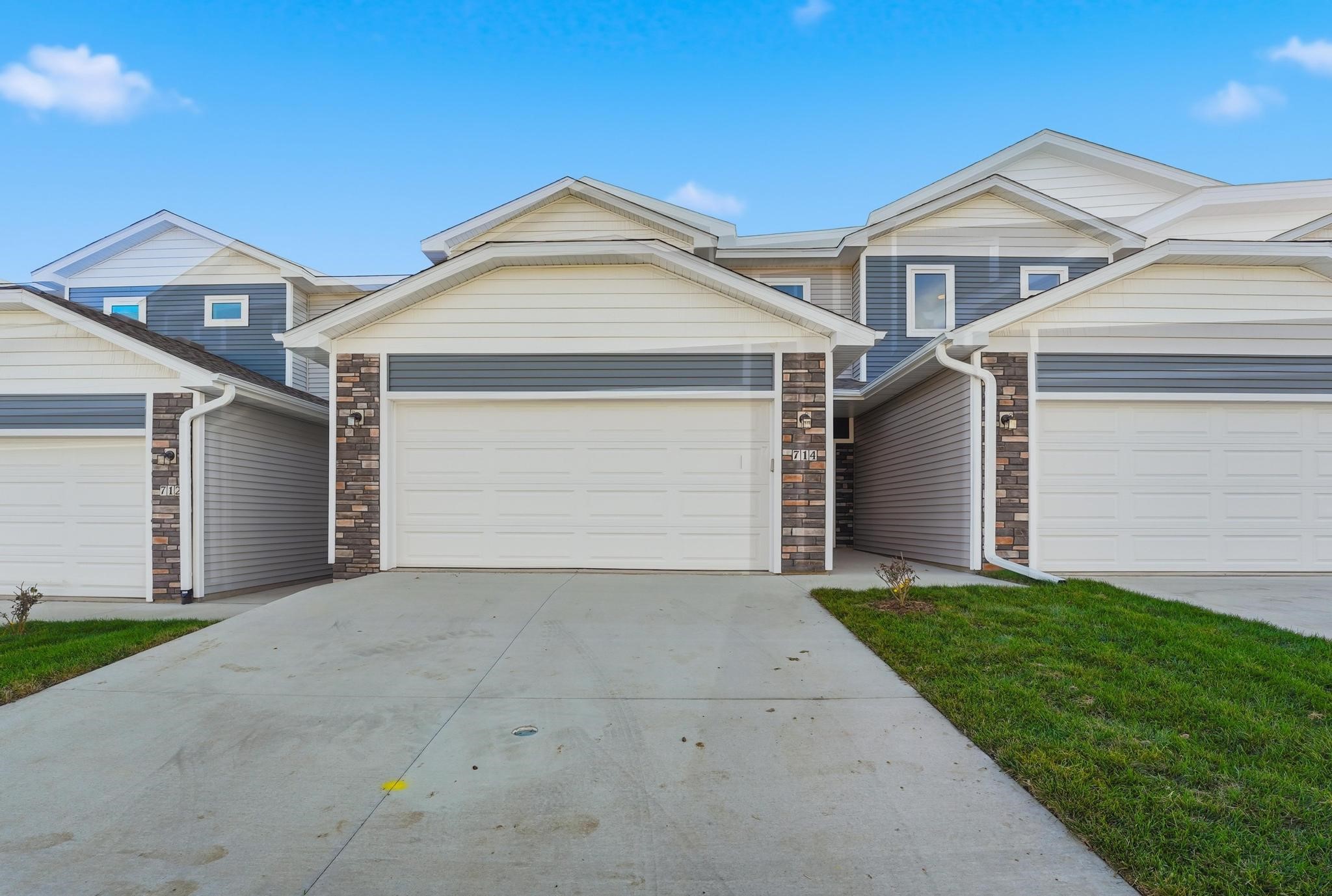 714 Campusside Place