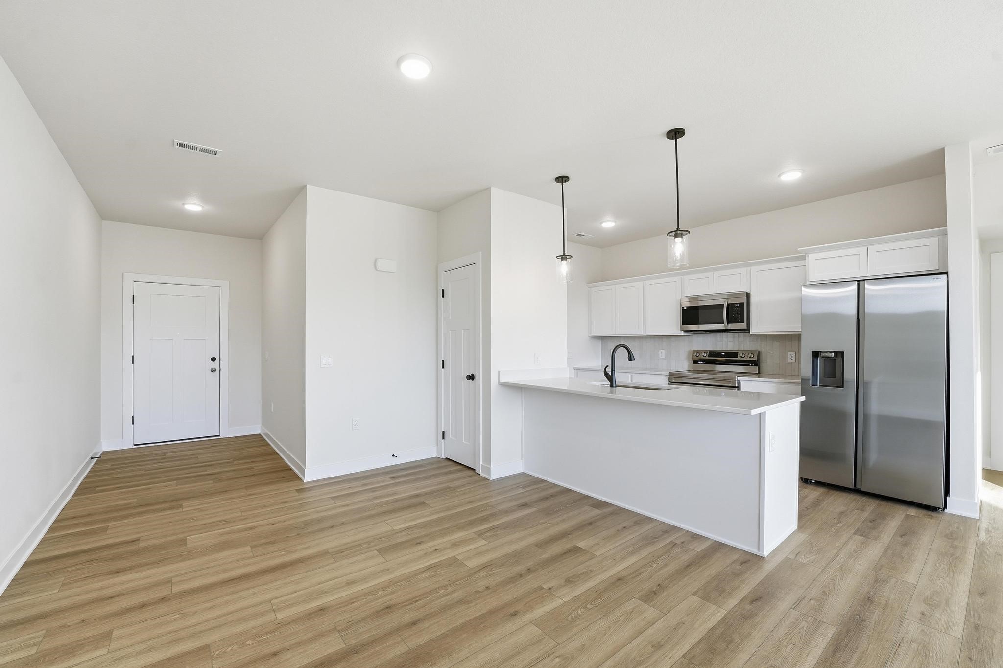 714 Campusside Place