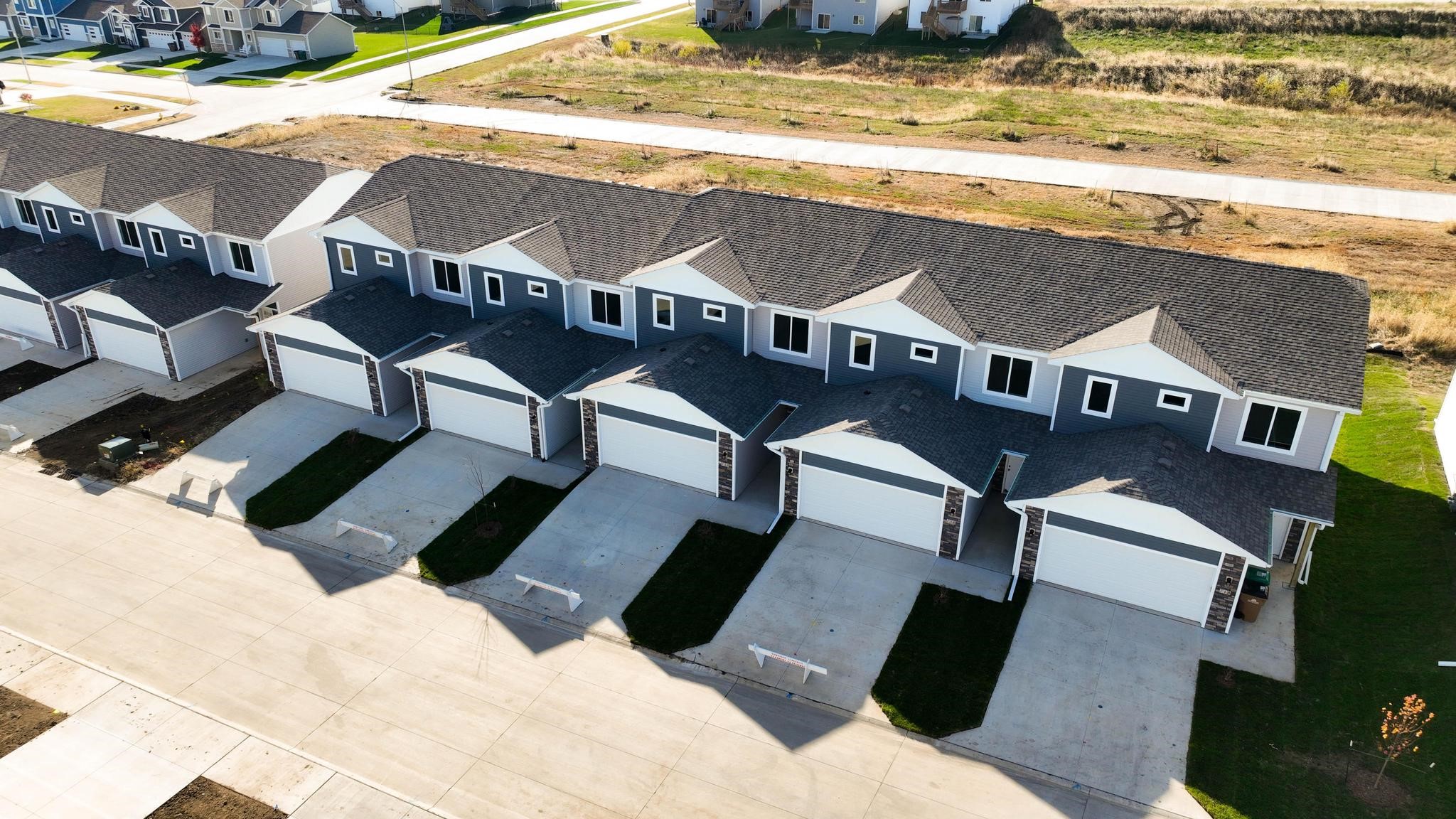714 Campusside Place