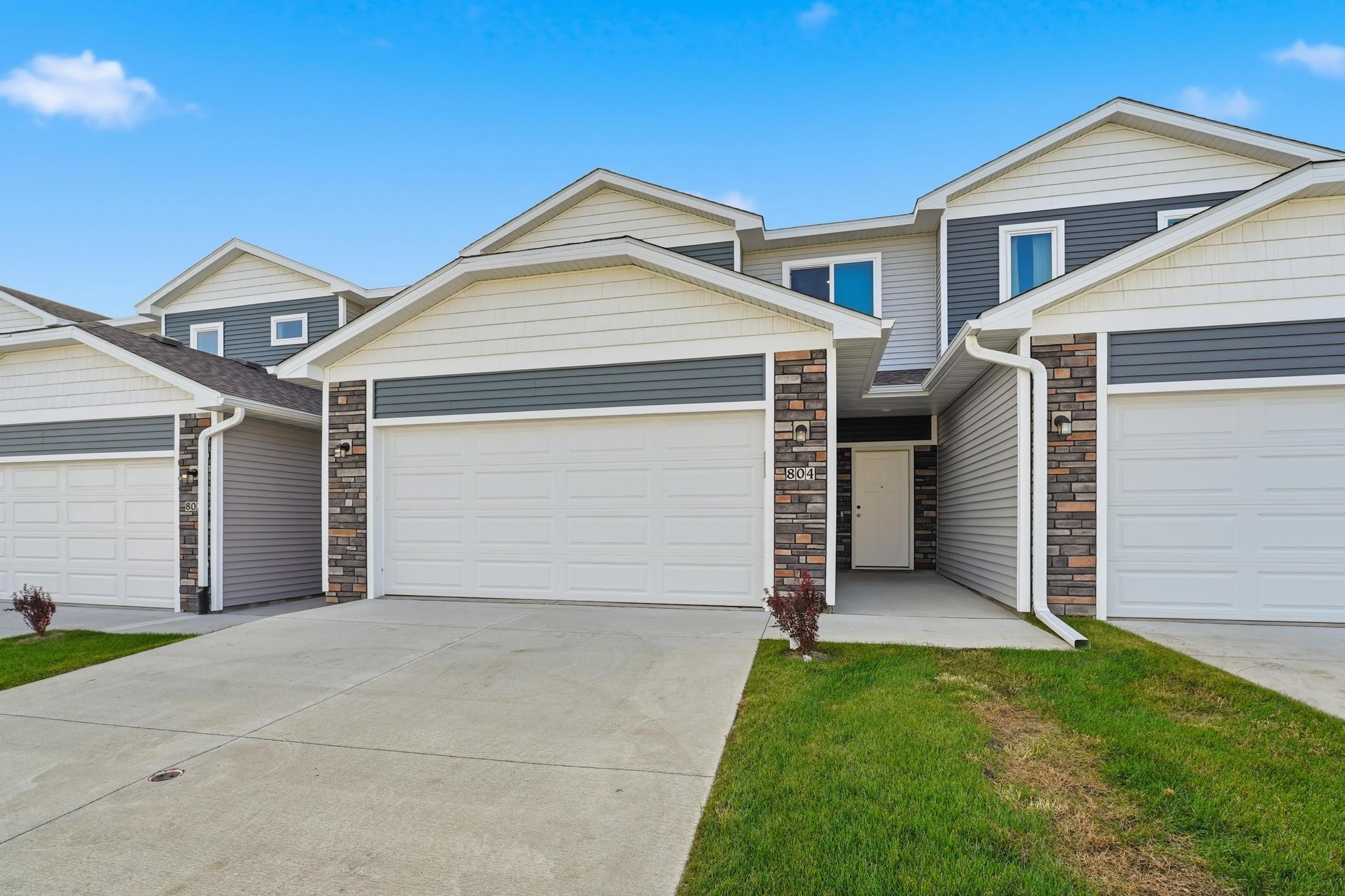 804 Campusside Place