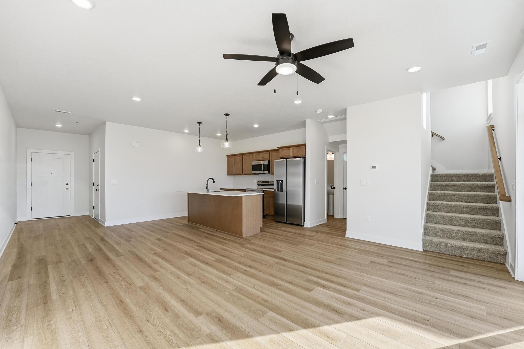 804 Campusside Place