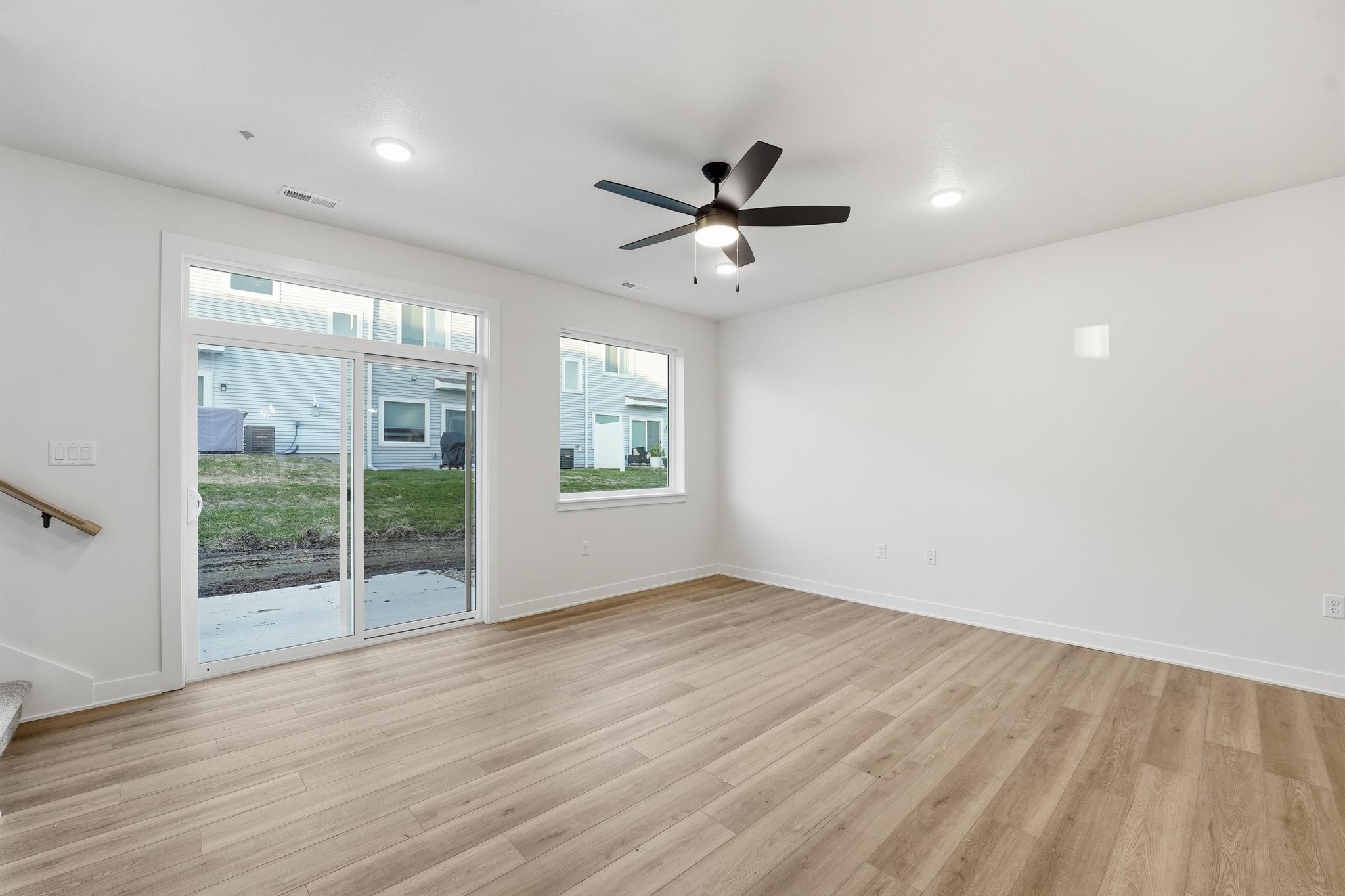 715 Campusside Place