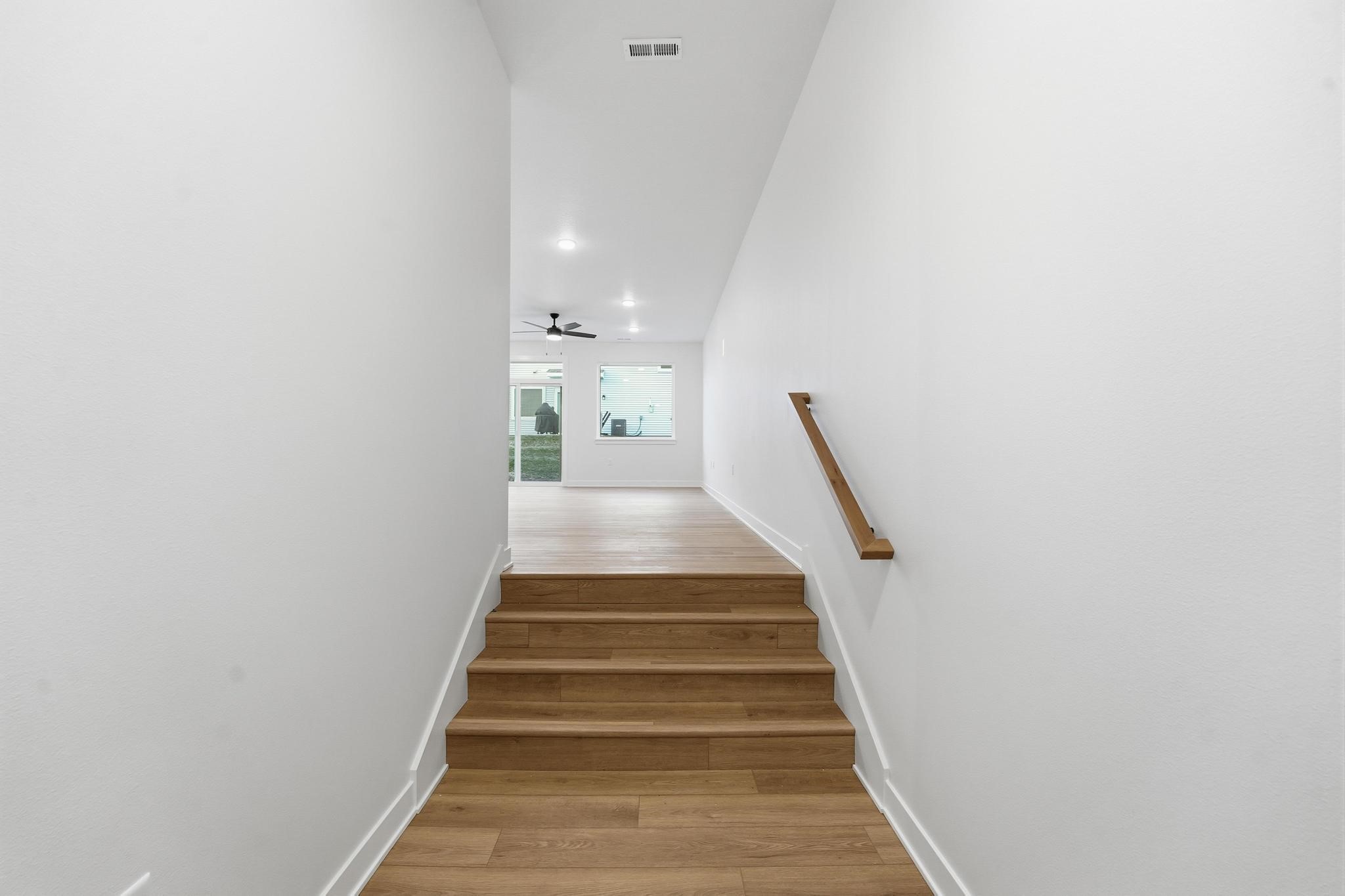 715 Campusside Place