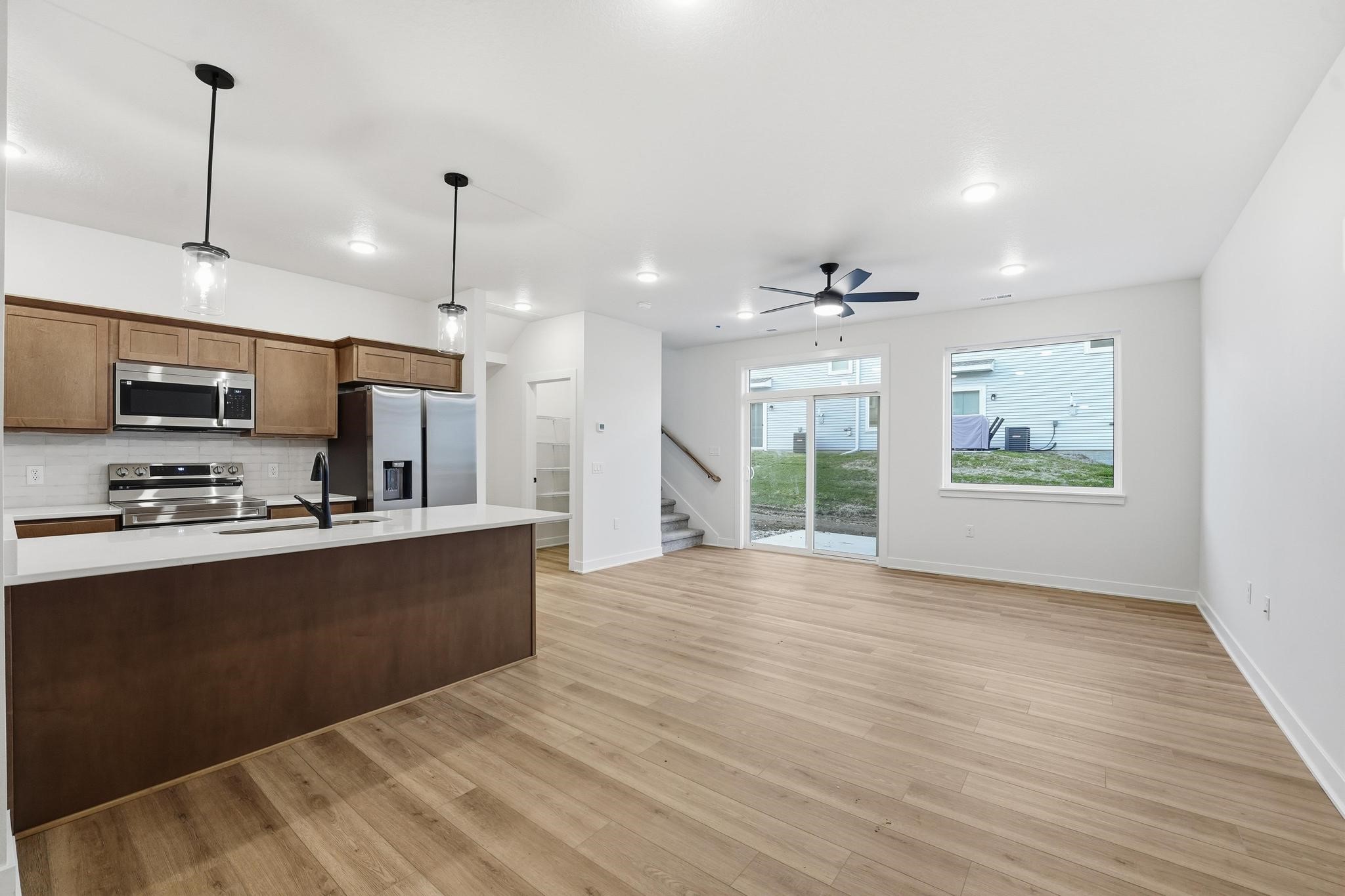 715 Campusside Place
