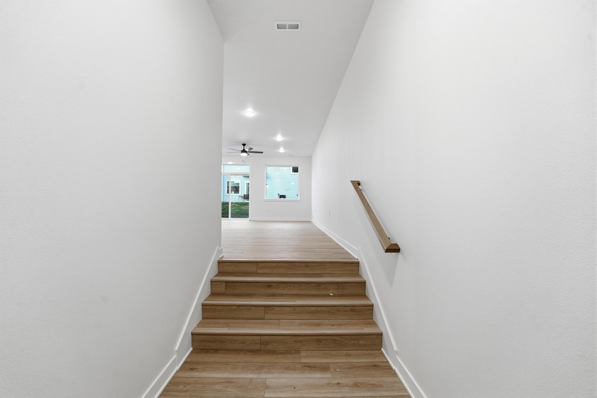 719 Campusside Place