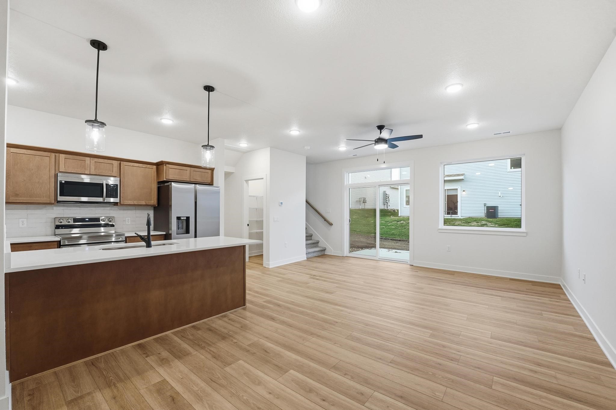 719 Campusside Place